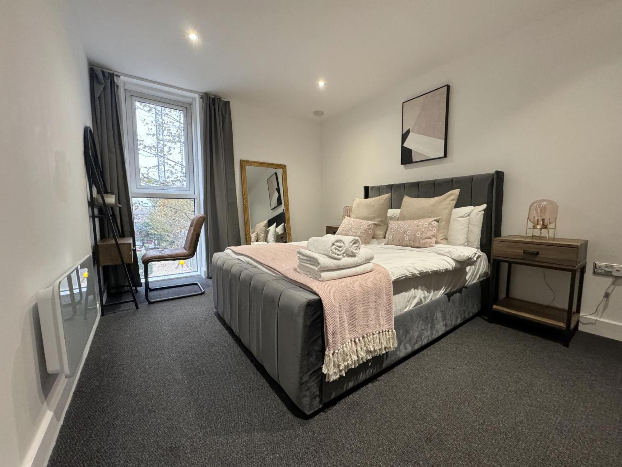 Luxury - Excel - O2- 3 Bedroom *