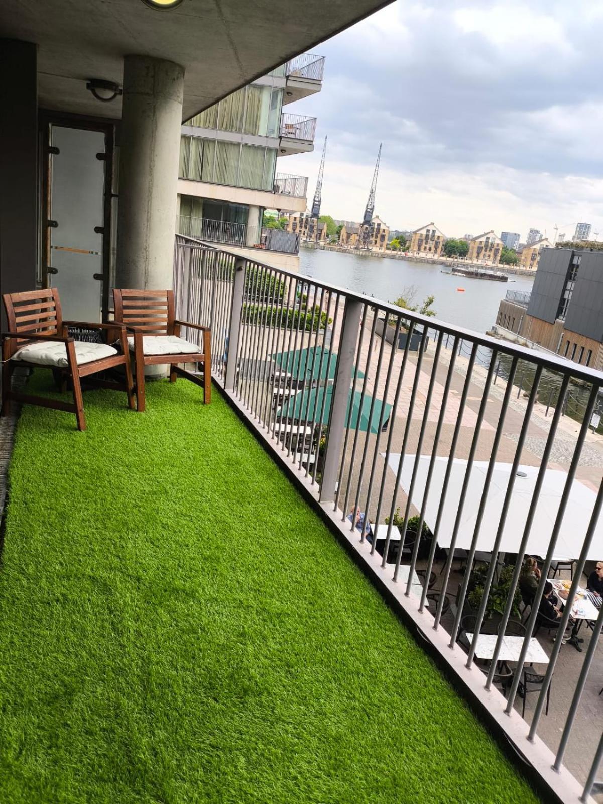 Luxury - Excel - O2- 3 Bedroom Londra
